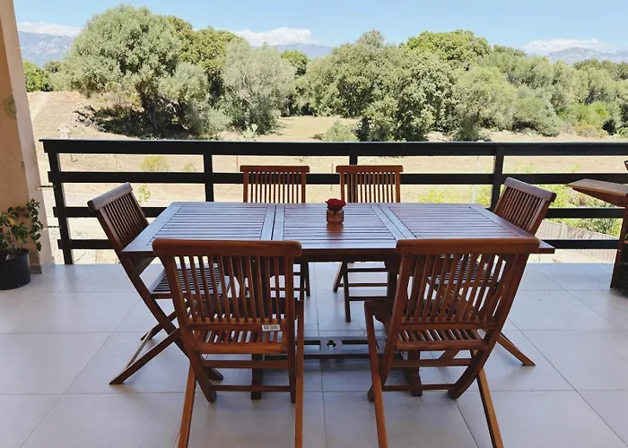 Isula Petra Porto-Vecchio (Corsica)